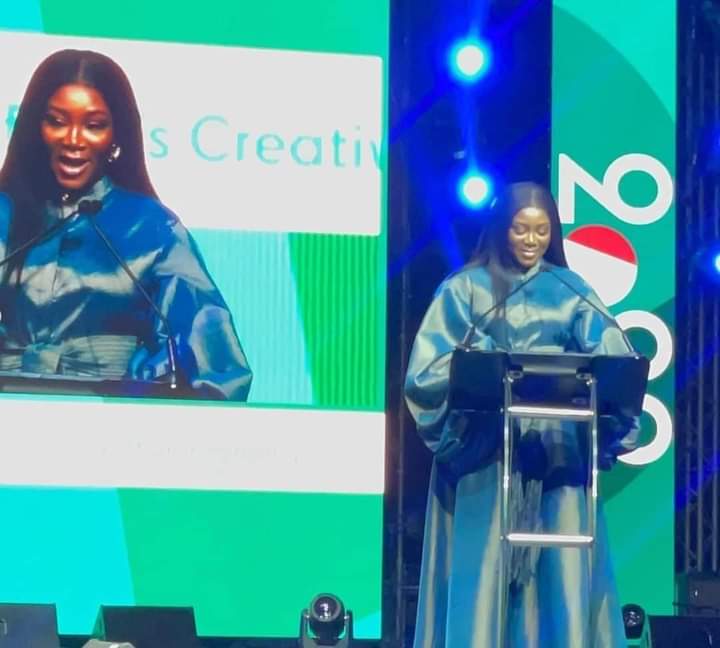 <a href="https://www.nairaland.com/7453006/canex-genevieve-nnaji-attends-first#118715120">Genevieve Nnaji Attends First Public Event In Months (Photos, Video)</a>
