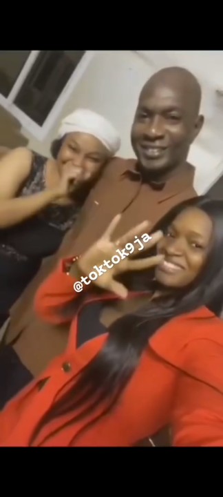 Nigerian Man Proudly Shows Off His 2 Wives (pics/video) - Family - Nigeria
