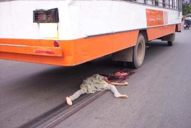 Nasty effects of road accidents (caution very graphic and ...