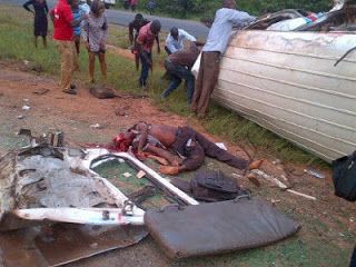 Fatal Accident Along Enugu/onitsha Expressway,one Dead,others Injured(Photos) - Car Talk - Nigeria