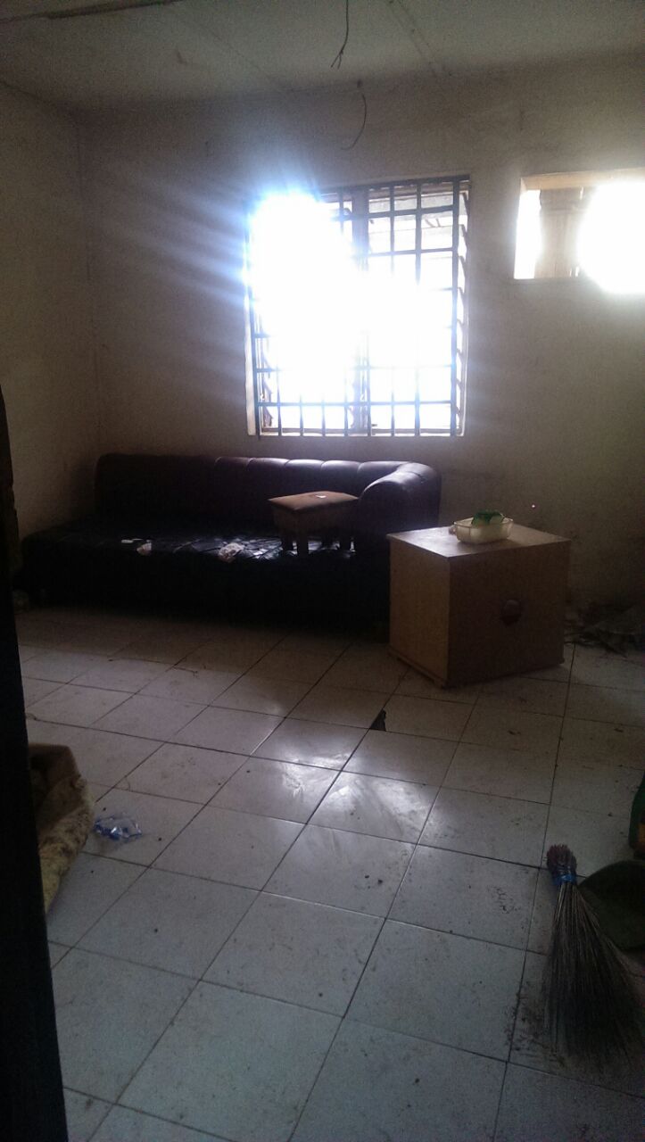 A Room And Parlour Self Contain In Ogudu Ori-oke - Properties - Nigeria