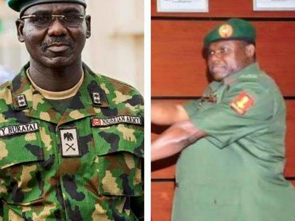 Photo Speak Nigeria Old Chief Of Army Staff To The Right New To The Left Politics Nigeria