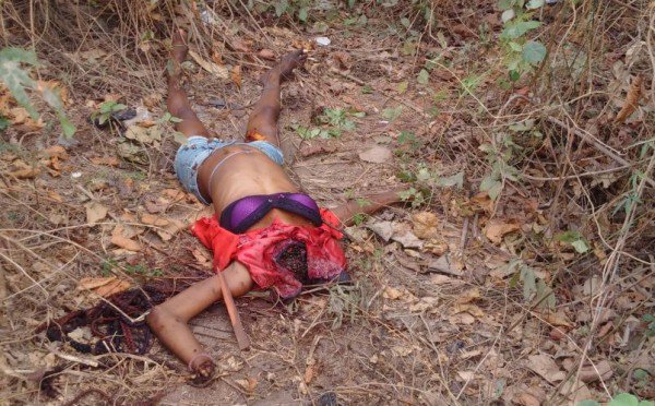 Young Lady Beheaded, Hand And Private Parts Cut Off In Ife,osun State(Graph...