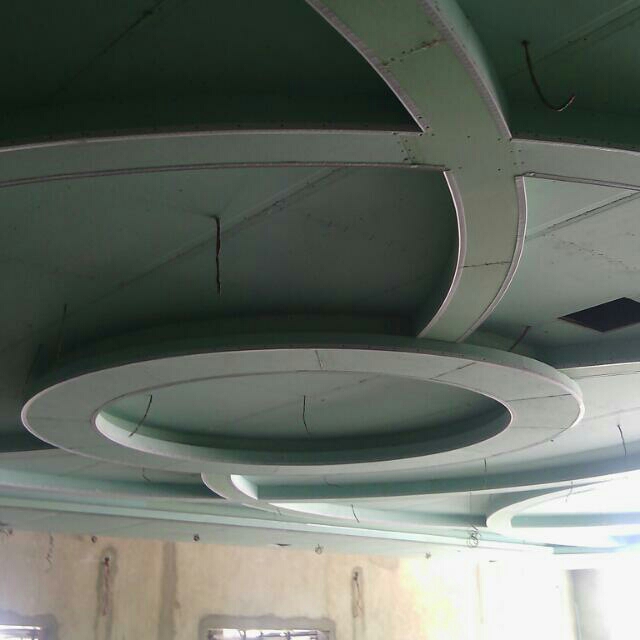 Suspended Ceiling Pop Painting And Wall Screeding