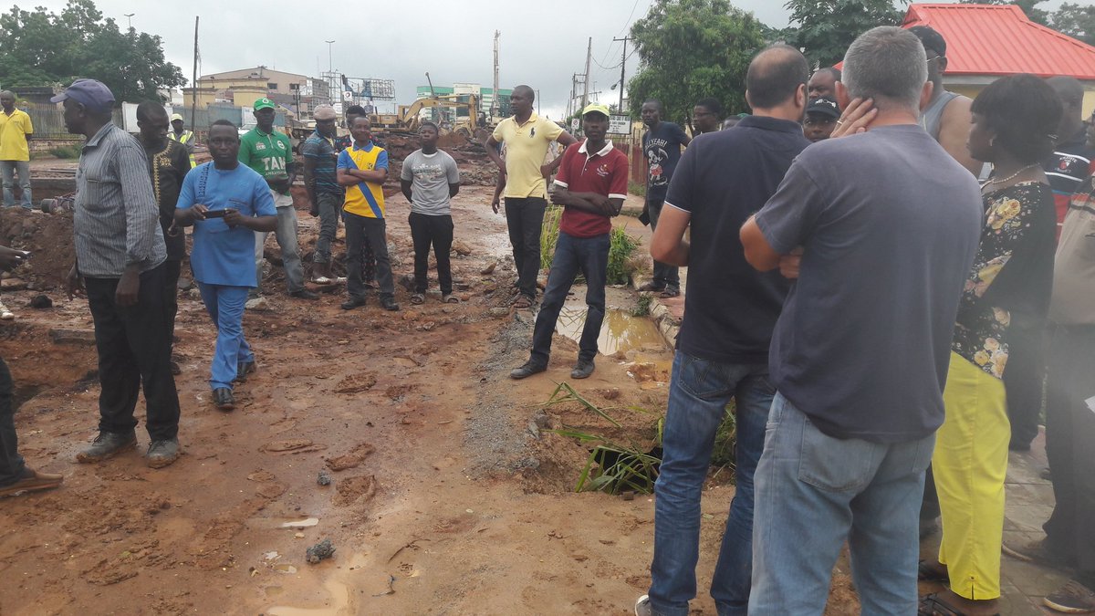 Fayose Inspects Roads In Ado Ekiti, Looks Unworried 