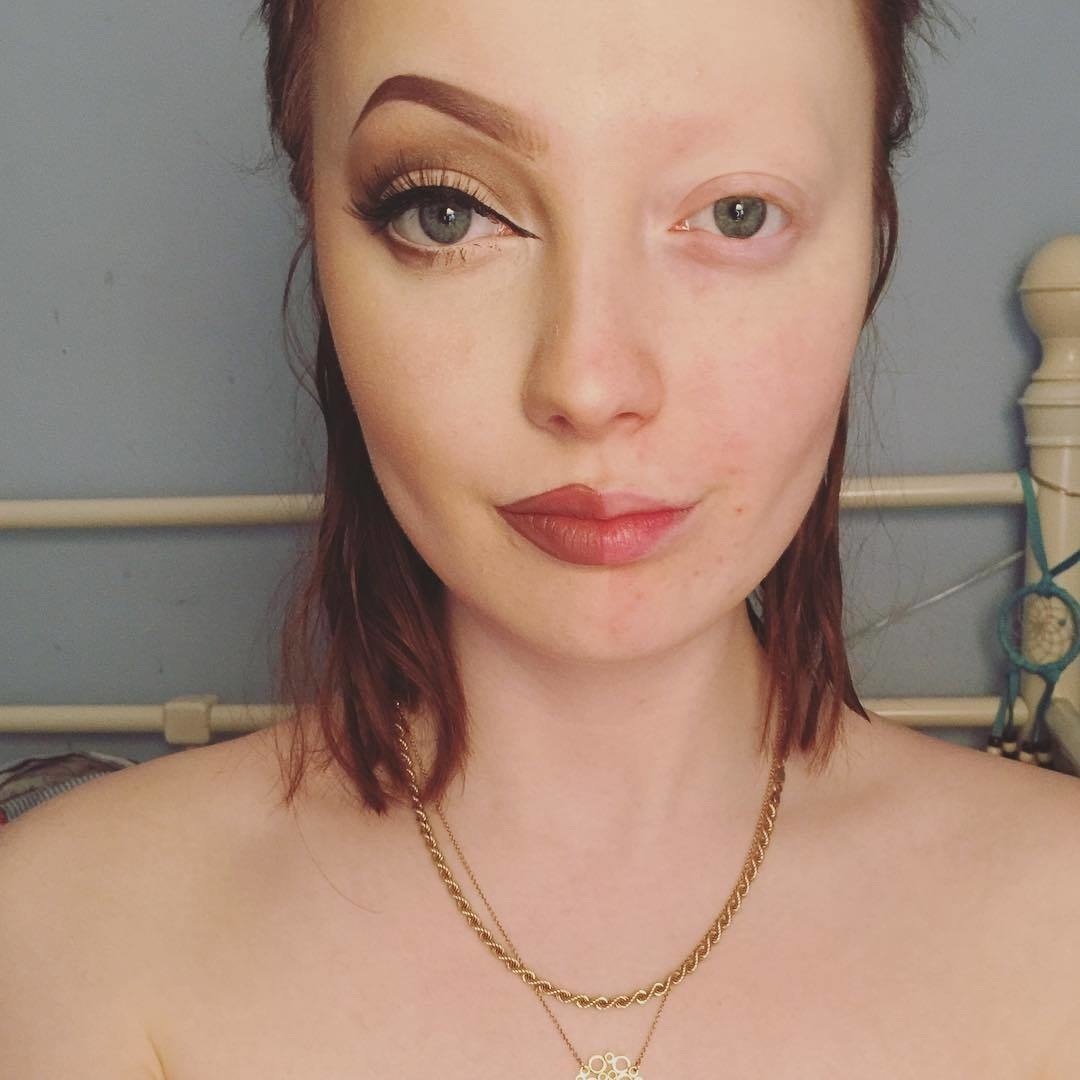 What This Albino Does With Her Make Up Will Make You Jealous! - Fashion