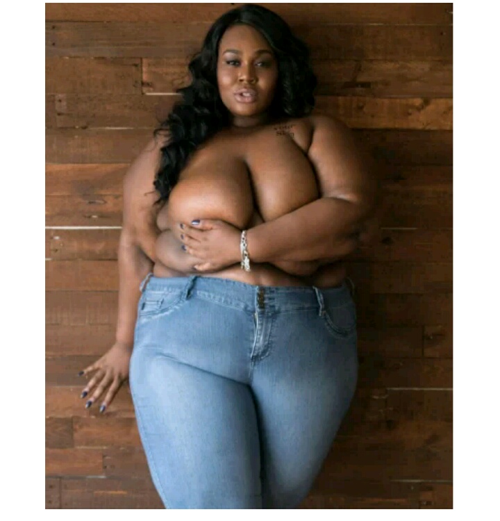Plus Size Model Shares Inspiring Message As Bares B00bs In New Photo - Romance -