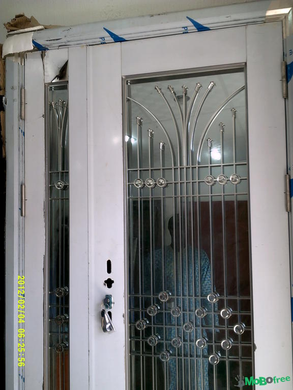 5 Panel glass door