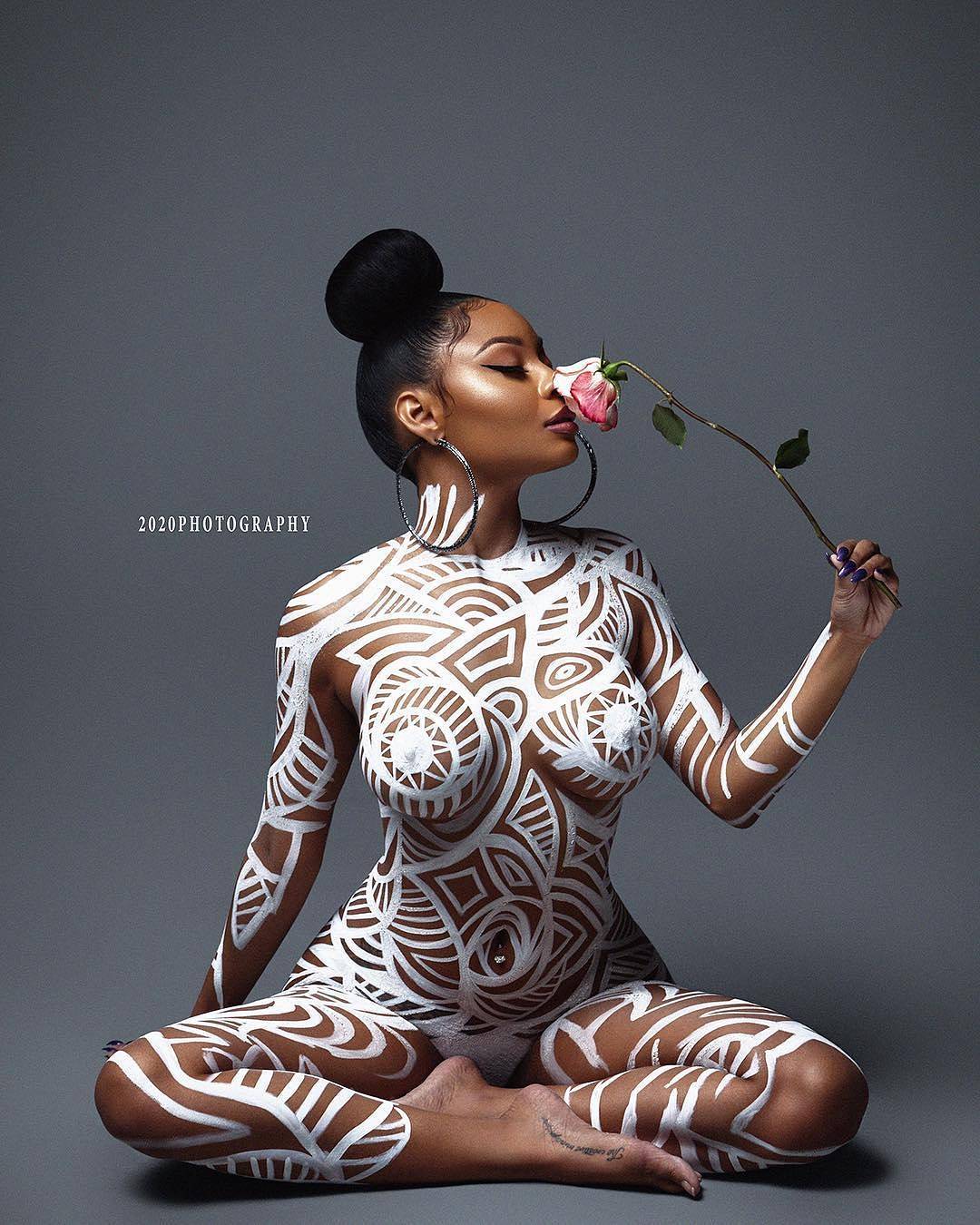 Lady Wows In Body Paint Photoshoot - Romance - Nairaland.