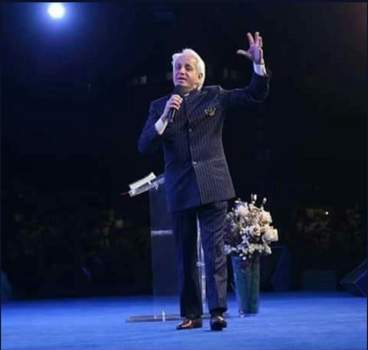 Benny Hinn Prophesies Change In Nigeria's Political System In A 