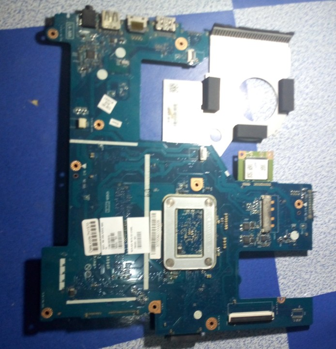 Brand New Laptop Motherboard For Sale At Reduced Price - Technology