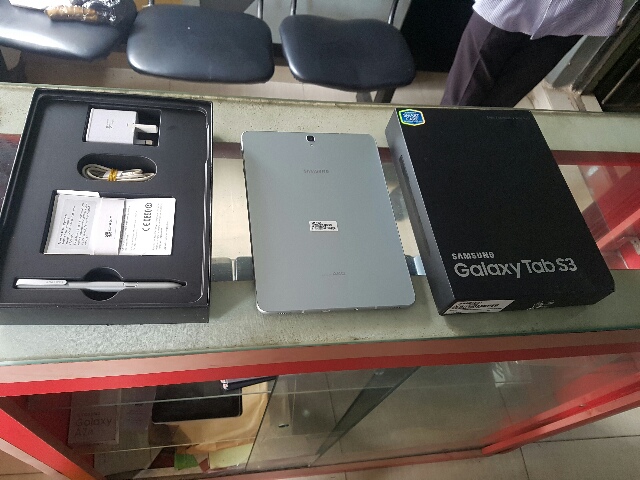 Open Box Samsung Galaxy S3 Pen full pack n accessories 210k - Technology Market - Nigeria