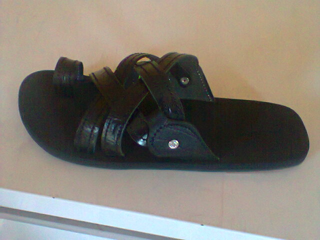 Pam Slippers And Sandals At Affordable Prices - Fashion/Clothing Market ...