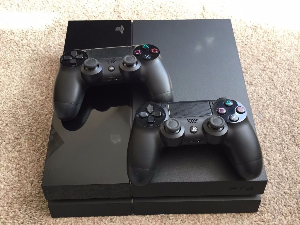 Ps4 беру. Sony PLAYSTATION 4 ps4. Сони плейстейшен 4 фат. Sony PLAYSTATION 4 fat 2 геймпада. Sony PLAYSTATION 4 fat 500gb.
