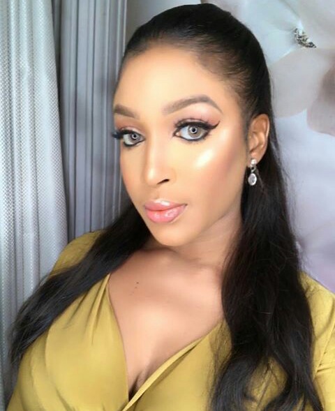Ex Beauty Queen Dabota Lawson Flaunts Her Well Rounded Backside In Tight Outfit Celebrities