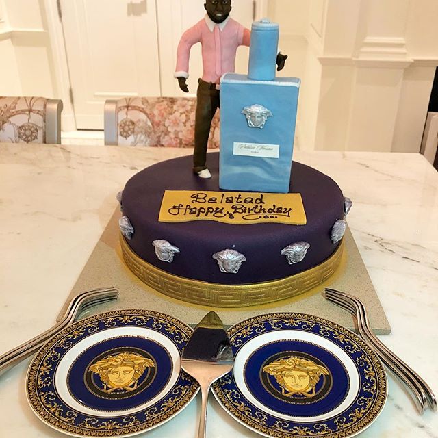 Ray Hushpuppi Receives Versace Cake From Versace On Birthday (PHOTO) -  Celebrities - Nigeria