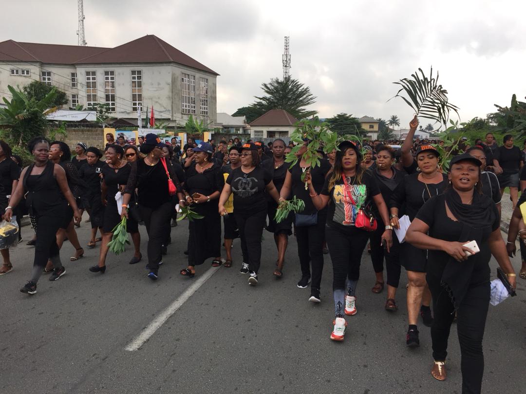 Kaduna Women Protest Half Unclad Over Killing Of Youth In 