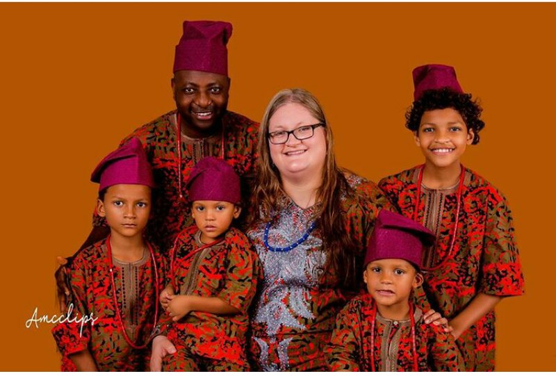 Nigerian Man, His Oyinbo Wife And Their 4 Kids In Matching Outfits (Family Photos)