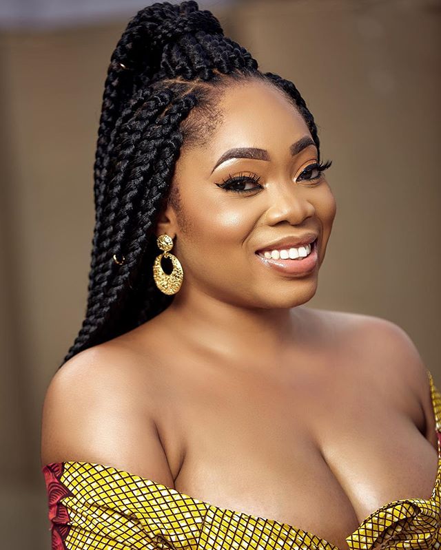Christabel Ekeh Suffers Boobs Spillage - Celebrities - Nigeria