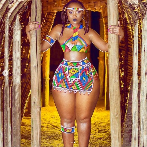 Hot Tanzanian model, Sanchi shows off her curvy backside 