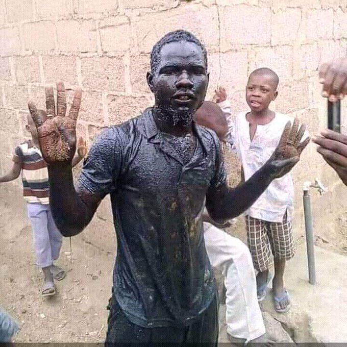 Man Who Swam And Drank Gutter Water To Celebrate Buhari’s Reelection Victory Dies? 8926441_d043rjfx0aav0nw_jpeg7046e3ae825f7295280aa820c1503b5a