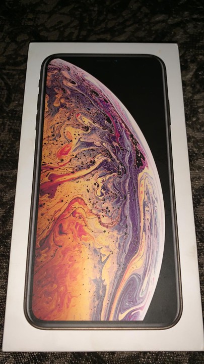 Like New Iphone XS MAX 64GIG For Sale ( SOLD THANKS ) - Phones - Nigeria
