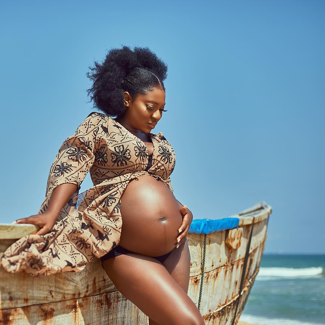 Yvonne Jegede Shares Sultry Maternity Photos Amid Marriage Crash - Celebrit...