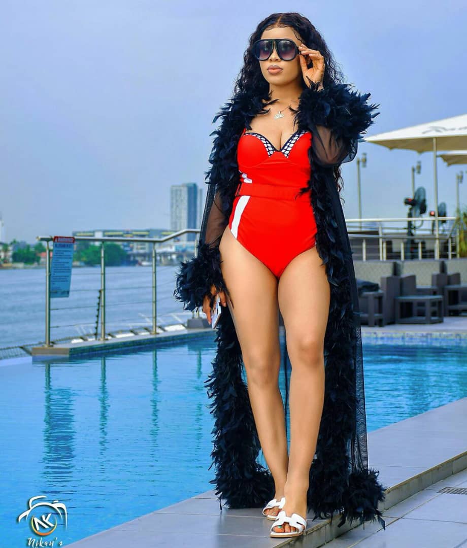 Nina Ivy Slays In Red Swimsuits, Says Smell The Sea - Celebrities - Nairala...