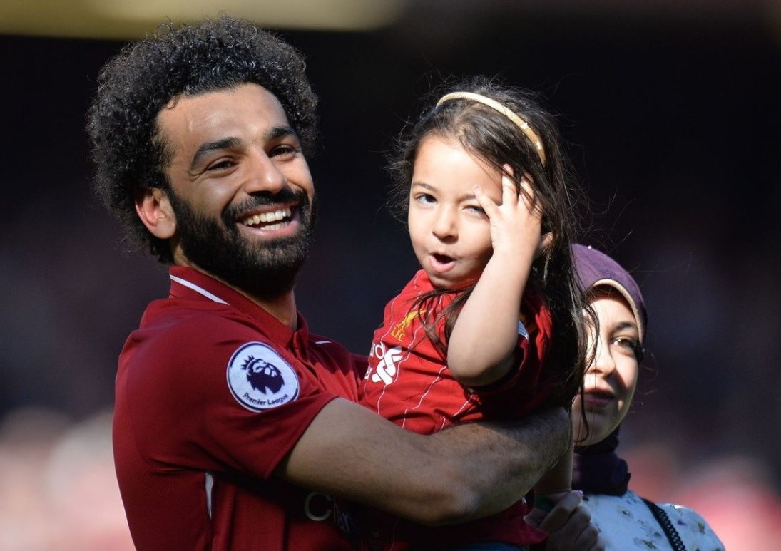 This adorable picture of Egyptian soccer star, Mohammed Salah and... 