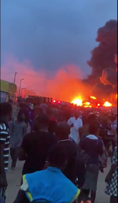 BREAKING : Pipeline Explosion At Ijegun (fire Junction) Igando-ikotun Local  Coun - Crime - Nigeria