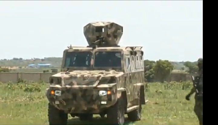 Модернизированная нигерийская бронированная машина ARA II класса MRAP STANAG, автомобиль, нигерийская, уровня, машины,  отличается, более, ранних, разработок, интегральным, корпусом , монококовой, конструкции , Уровень, защиты, бронированной, Оригинал, повышен, формулой, увеличена