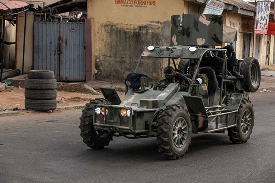 Модернизированная нигерийская бронированная машина ARA II класса MRAP STANAG, автомобиль, нигерийская, уровня, машины,  отличается, более, ранних, разработок, интегральным, корпусом , монококовой, конструкции , Уровень, защиты, бронированной, Оригинал, повышен, формулой, увеличена