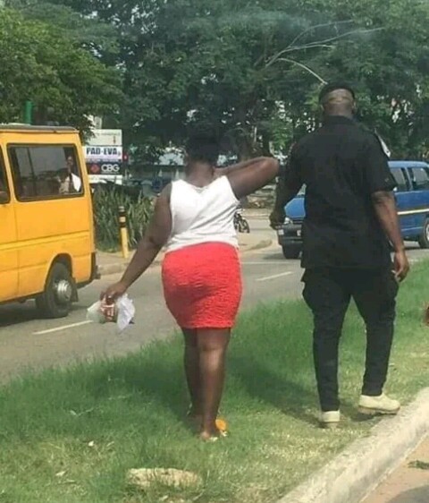 Ghanaian Policeman Forced Lady To Pick Entire Area After He Caught Her ...