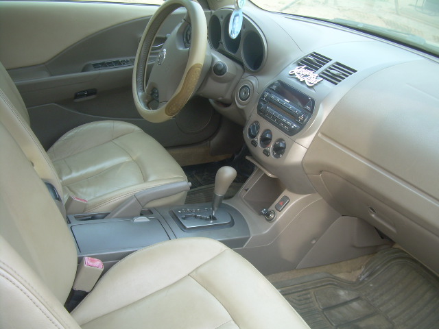 Sold Nissan Altima 2004 Model Neat Leather Interior